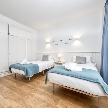 بيت للعطل Ocean Front Oasis